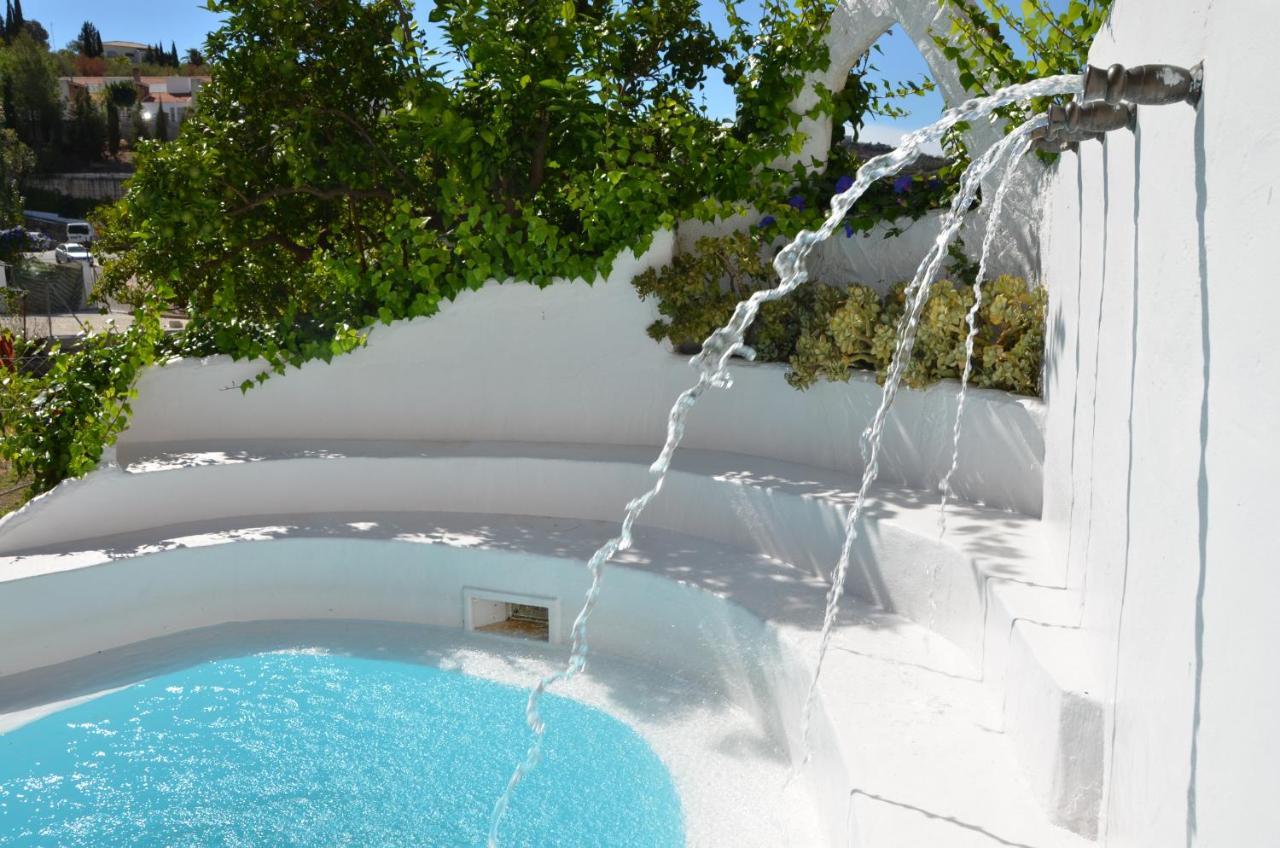 Holiday Home El Pilarillo Piscina Compartida Alcaucin Bagian luar foto